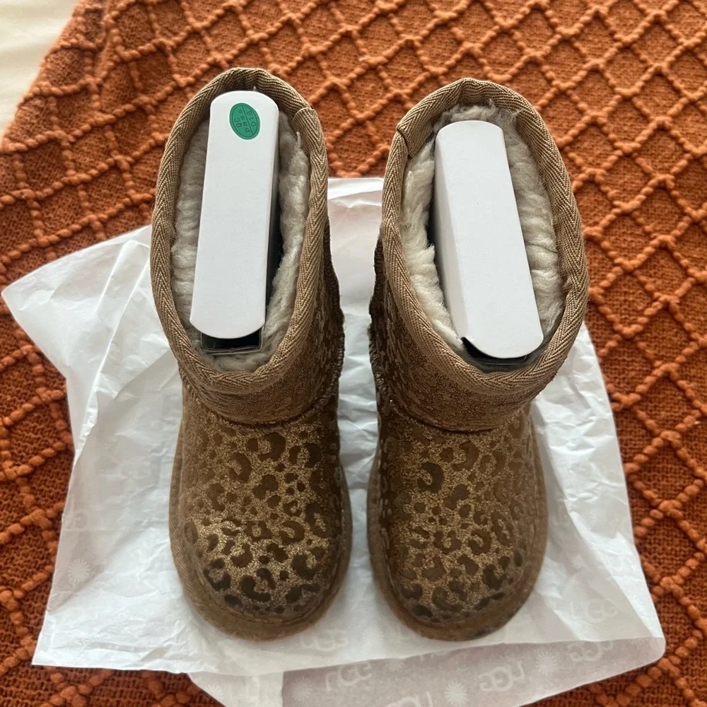 UGG Kids Brown Leopard Print Shearling Lined Boots